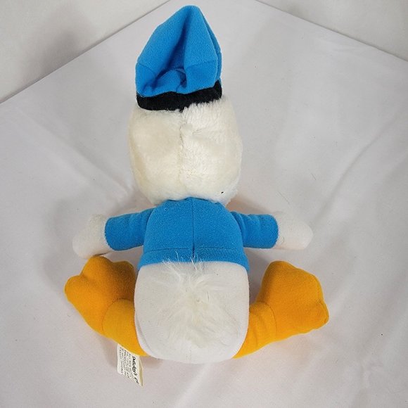 Walt Disney Mickey's Christmas Carol Lot with Donald and Minnie Mouse Plush - Picture 10 of 11